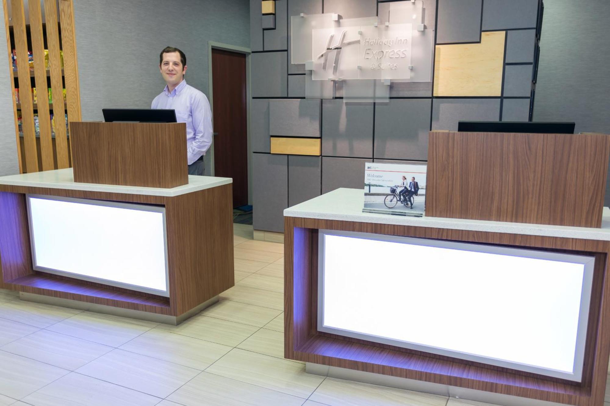 Holiday Inn Express Hotel & Suites Athens By Ihg Экстерьер фото